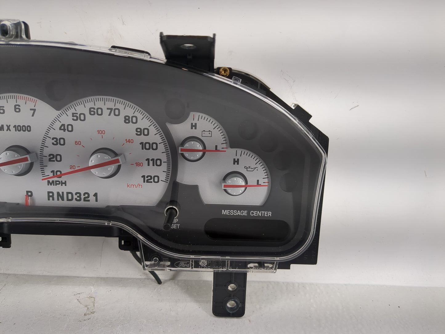 2004-2005 Mercury Mountaineer Instrument Cluster Speedometer Gauges P/N:5L2T-10849-GA Fits Fits 2004 2005 OEM Used Auto Part