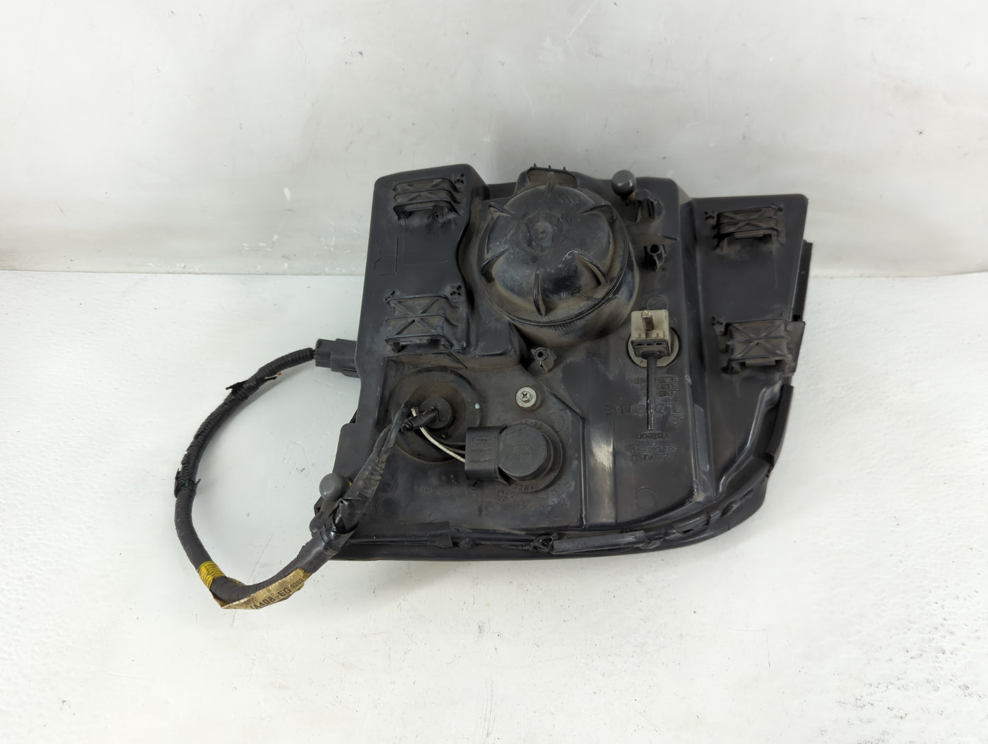 2002 Mercury Mountaineer Passenger Right Oem Head Light Headlight Lamp - Oemusedautoparts1.com