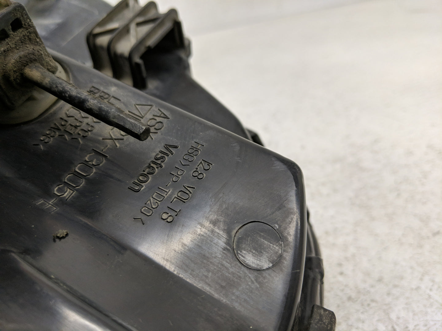 2002 Mercury Mountaineer Passenger Right Oem Head Light Headlight Lamp - Oemusedautoparts1.com