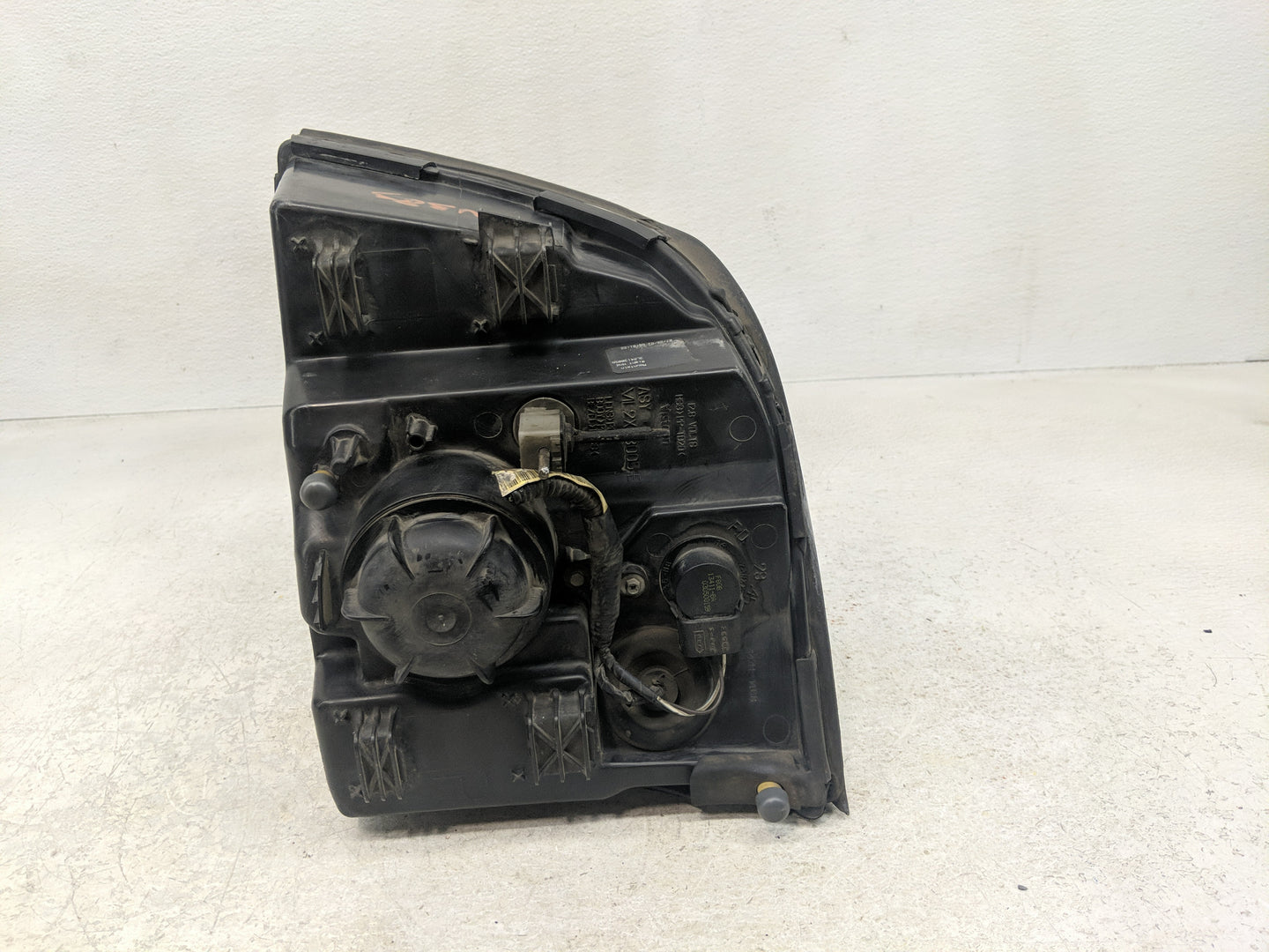 2002 Mercury Mountaineer Passenger Right Oem Head Light Headlight Lamp - Oemusedautoparts1.com