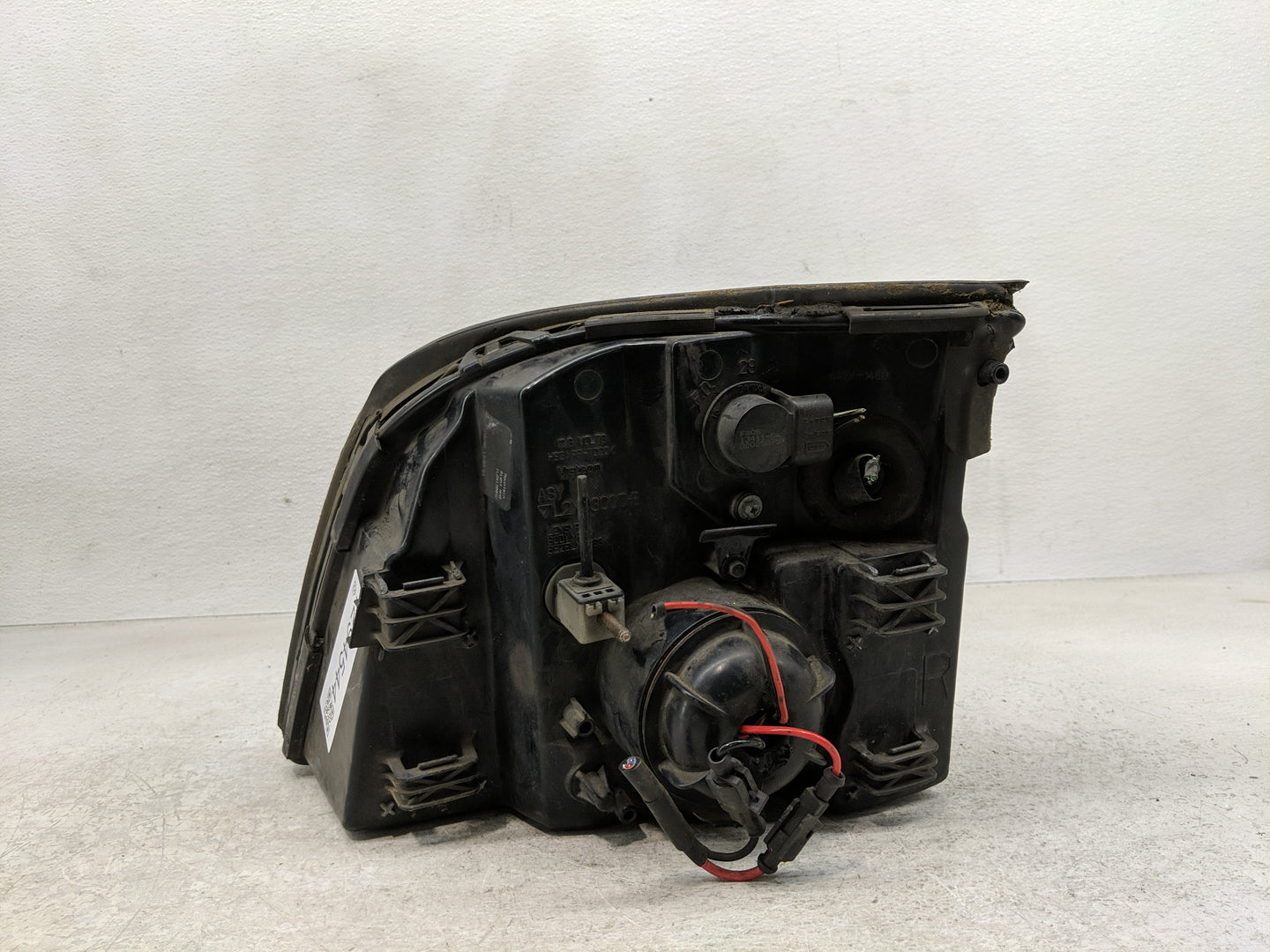2002 Mercury Mountaineer Passenger Right Oem Head Light Headlight Lamp - Oemusedautoparts1.com
