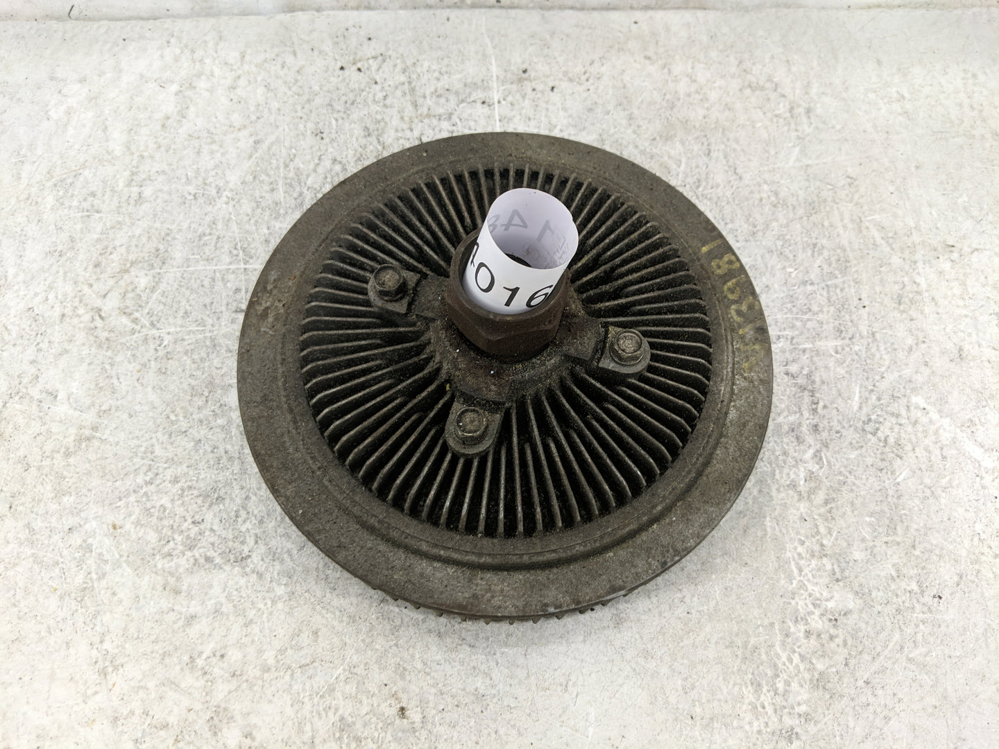 2004-2005 Mercury Mountaineer Radiator Cooling Fan Clutch 1484016 - Oemusedautoparts1.com