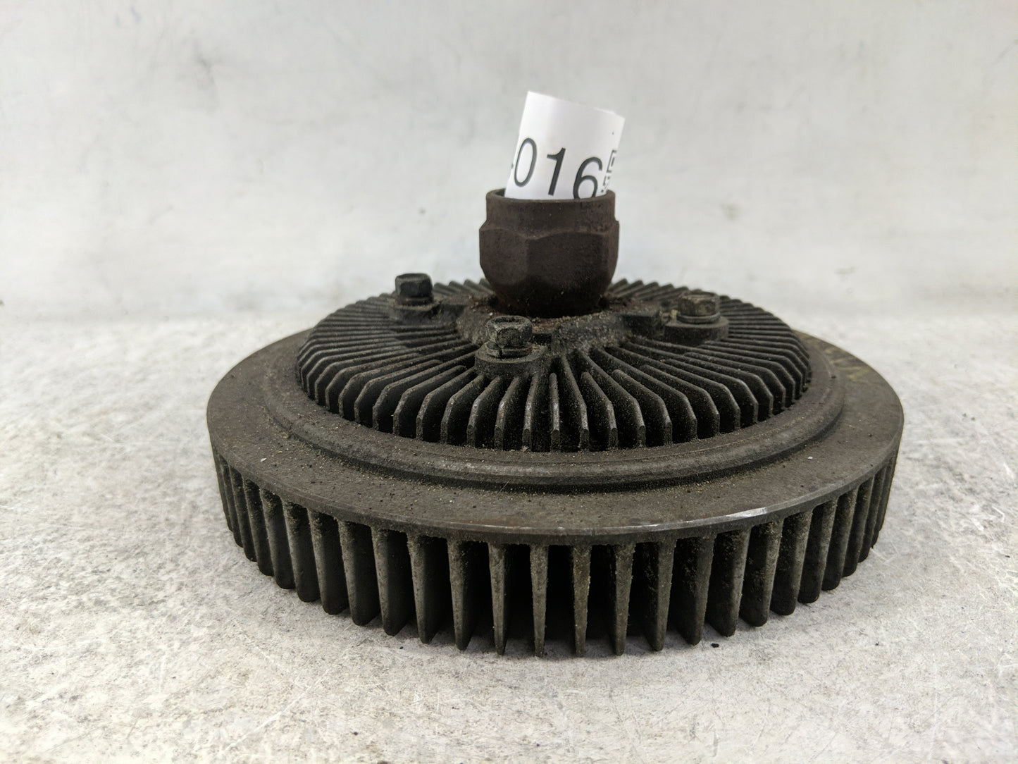 2004-2005 Mercury Mountaineer Radiator Cooling Fan Clutch 1484016 - Oemusedautoparts1.com