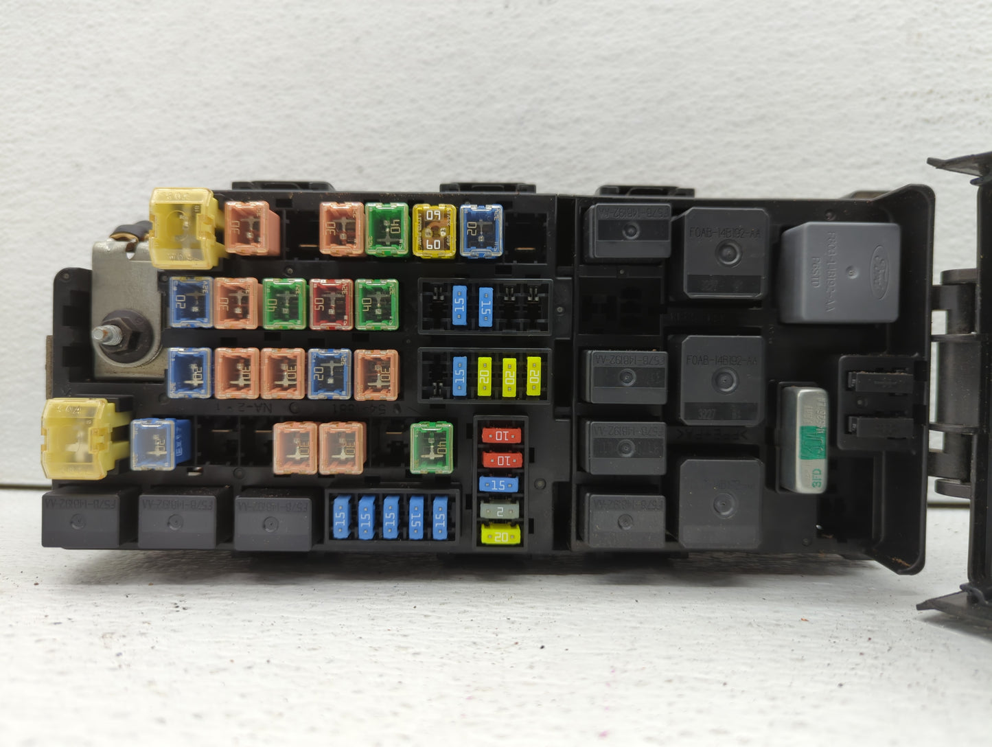 2002-2010 Mercury Mountaineer Fusebox Fuse Box Panel Relay Module P/N:4L9T14398BF Fits OEM Used Auto Parts - Oemusedautopart
