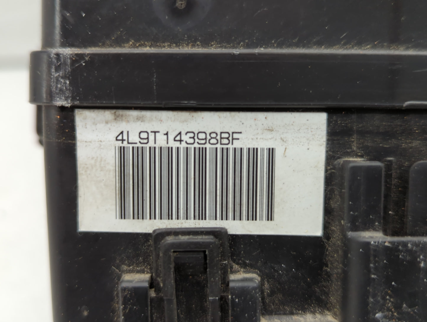 2002-2010 Mercury Mountaineer Fusebox Fuse Box Panel Relay Module P/N:4L9T14398BF Fits OEM Used Auto Parts - Oemusedautopart