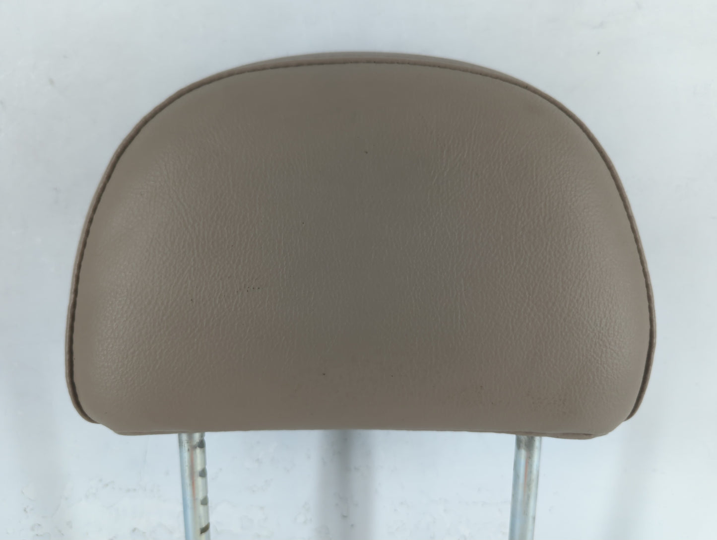 2004 Mercury Mountaineer Headrest Head Rest Rear Seat Fits OEM Used Auto Parts - Oemusedautoparts1.com