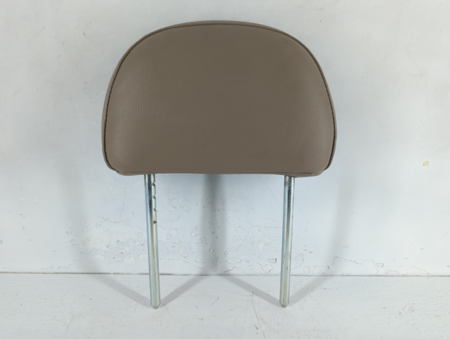 2004 Mercury Mountaineer Headrest Head Rest Rear Seat Fits OEM Used Auto Parts - Oemusedautoparts1.com