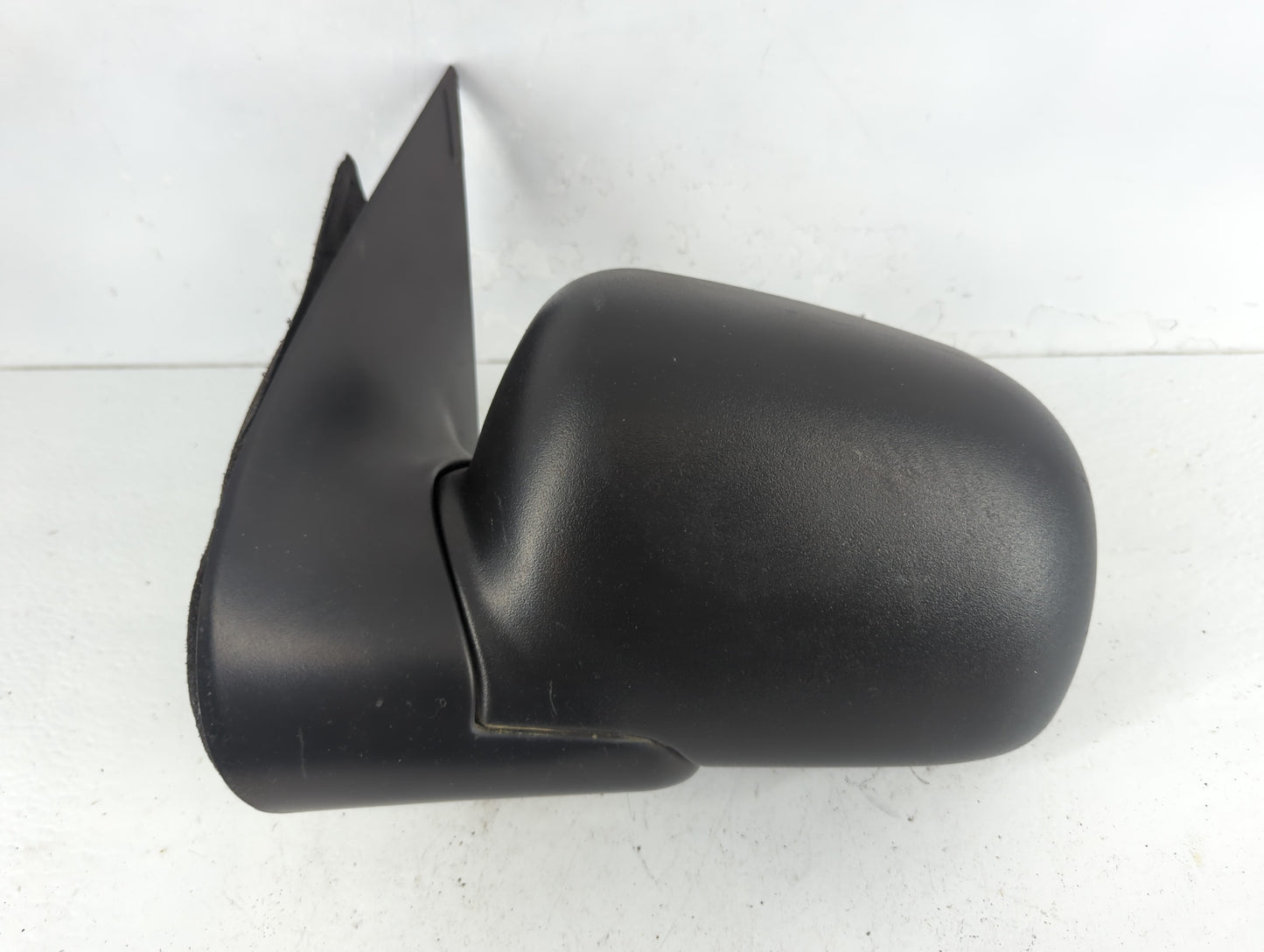 2002-2005 Mercury Mountaineer Driver Left Side View Manual Door Mirror - Oemusedautoparts1.com
