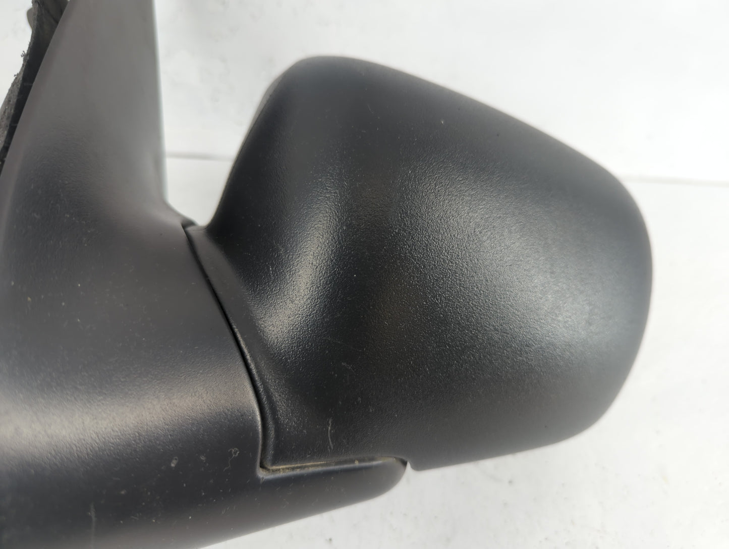 2002-2005 Mercury Mountaineer Driver Left Side View Manual Door Mirror - Oemusedautoparts1.com