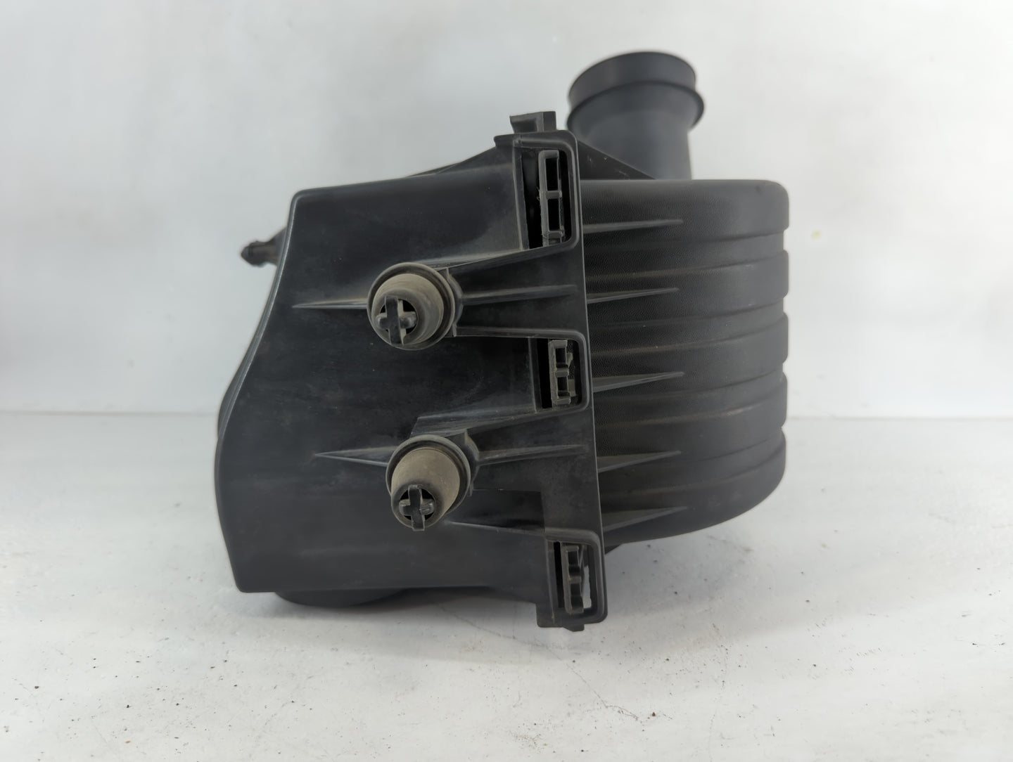 2004-2005 Mercury Mountaineer Air Cleaner Intake-duct Hose Tube - Oemusedautoparts1.com