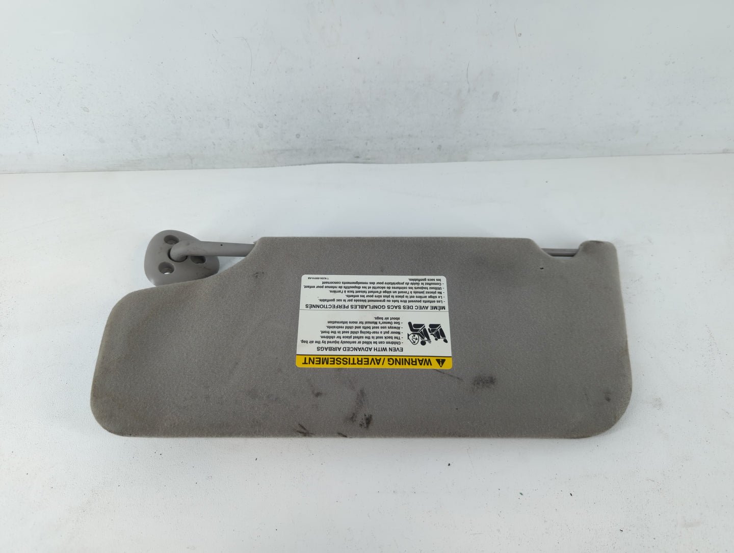 2004-2005 Mercury Sable Sun Visor Shade Replacement Driver Left Mirror Fits Fits 2004 2005 2006 2007 OEM Used Auto Parts - O