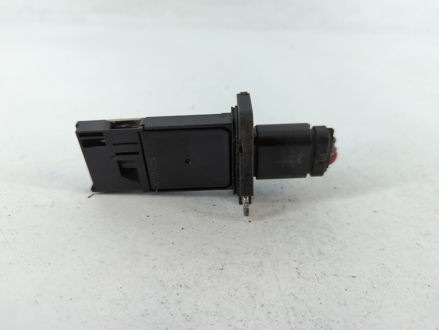 2004-2005 Mercury Sable Mass Air Flow Meter Maf - Oemusedautoparts1.com