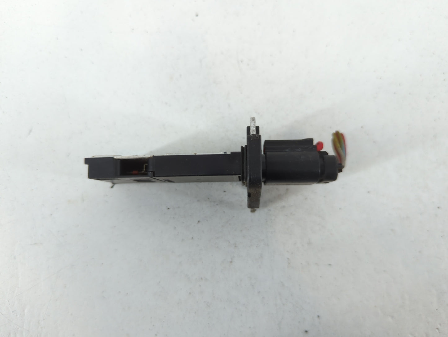 2004-2005 Mercury Sable Mass Air Flow Meter Maf - Oemusedautoparts1.com