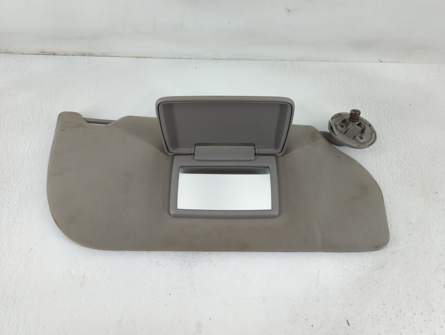 2004 Mercury Sable Sun Visor Shade Replacement Passenger Right Mirror Fits OEM Used Auto Parts - Oemusedautoparts1.com