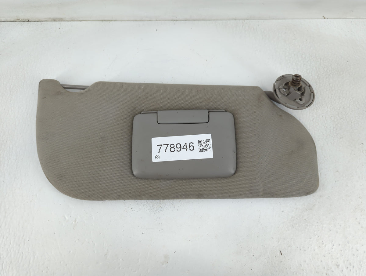2004 Mercury Sable Sun Visor Shade Replacement Passenger Right Mirror Fits OEM Used Auto Parts - Oemusedautoparts1.com