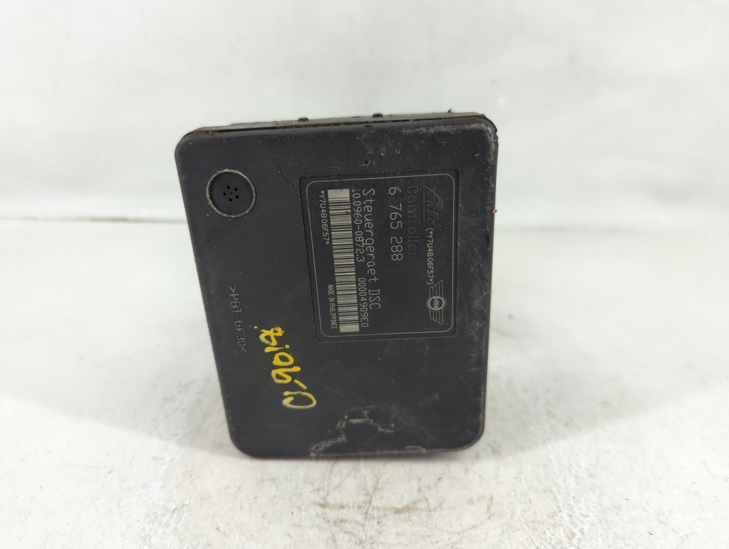 2004 Mini Cooper ABS Pump Control Module Replacement P/N:34.51-6 760 271 Fits OEM Used Auto Parts - Oemusedautoparts1.com