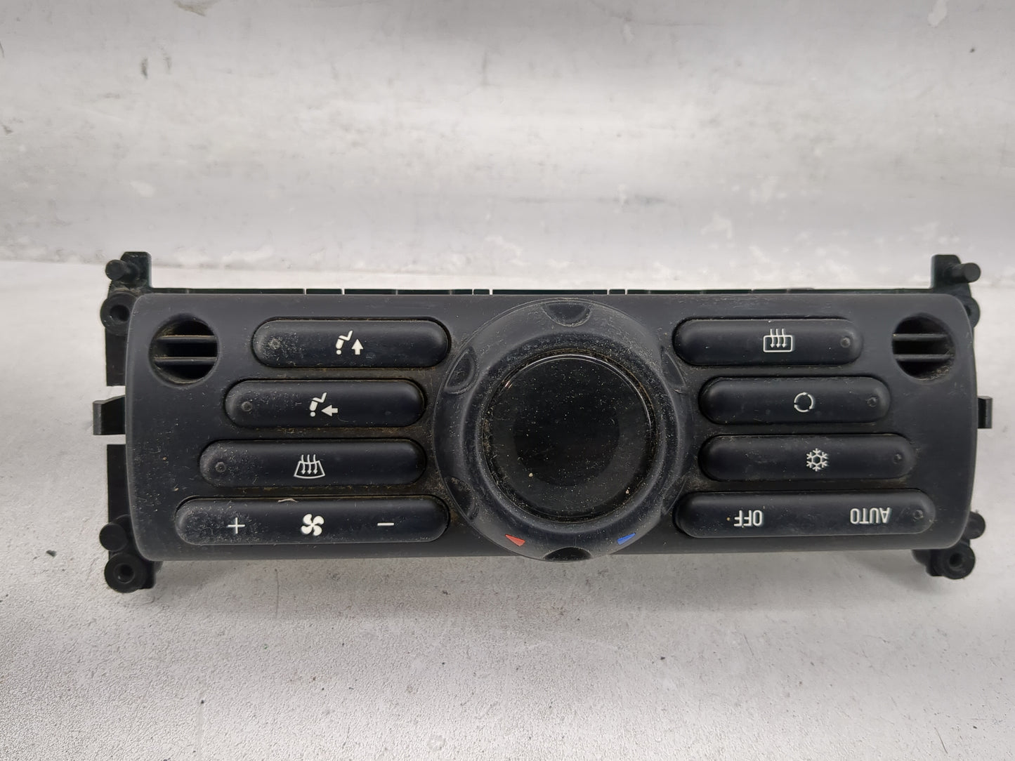 2004 Mini Cooper Climate Control Module Temperature AC/Heater Replacement Fits OEM Used Auto Parts - Oemusedautoparts1.com