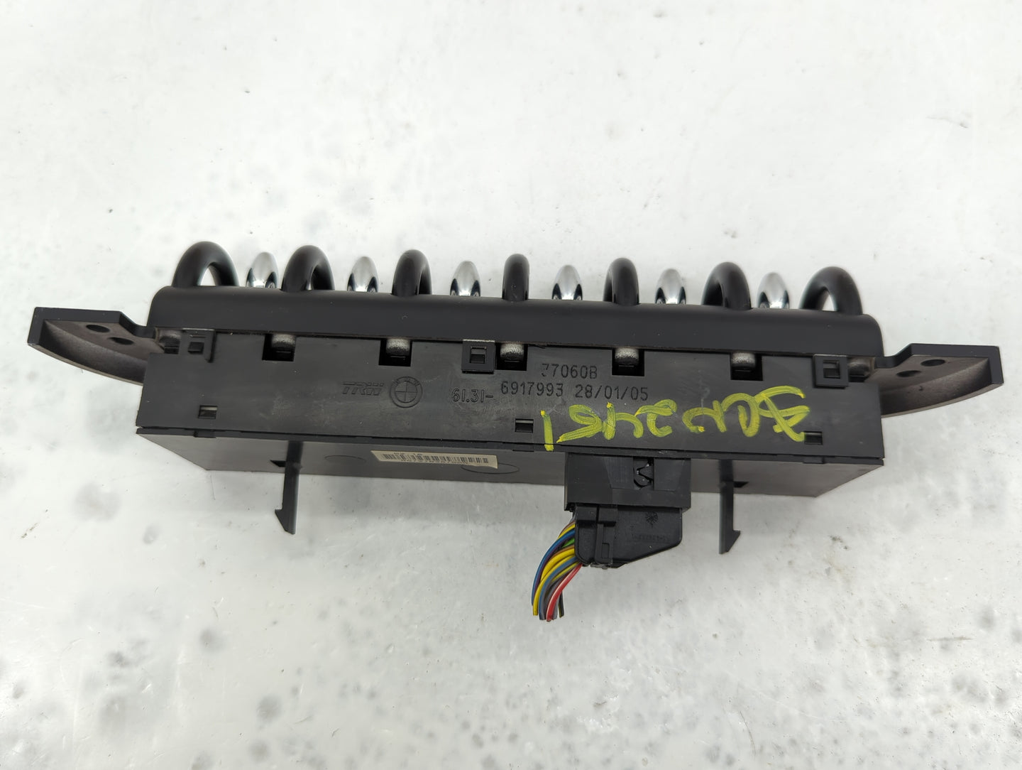 2004 Mini Cooper Master Power Window Switch Replacement Driver Side Left P/N:6917993 Fits OEM Used Auto Parts - Oemusedautop