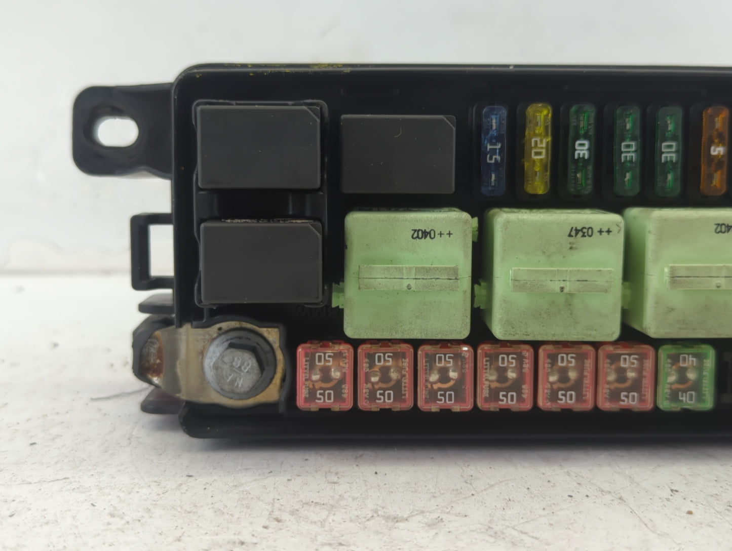 2004 Mini Cooper Fusebox Fuse Box Panel Relay Module P/N:6906604-05 064807071105 Fits OEM Used Auto Parts - Oemusedautoparts