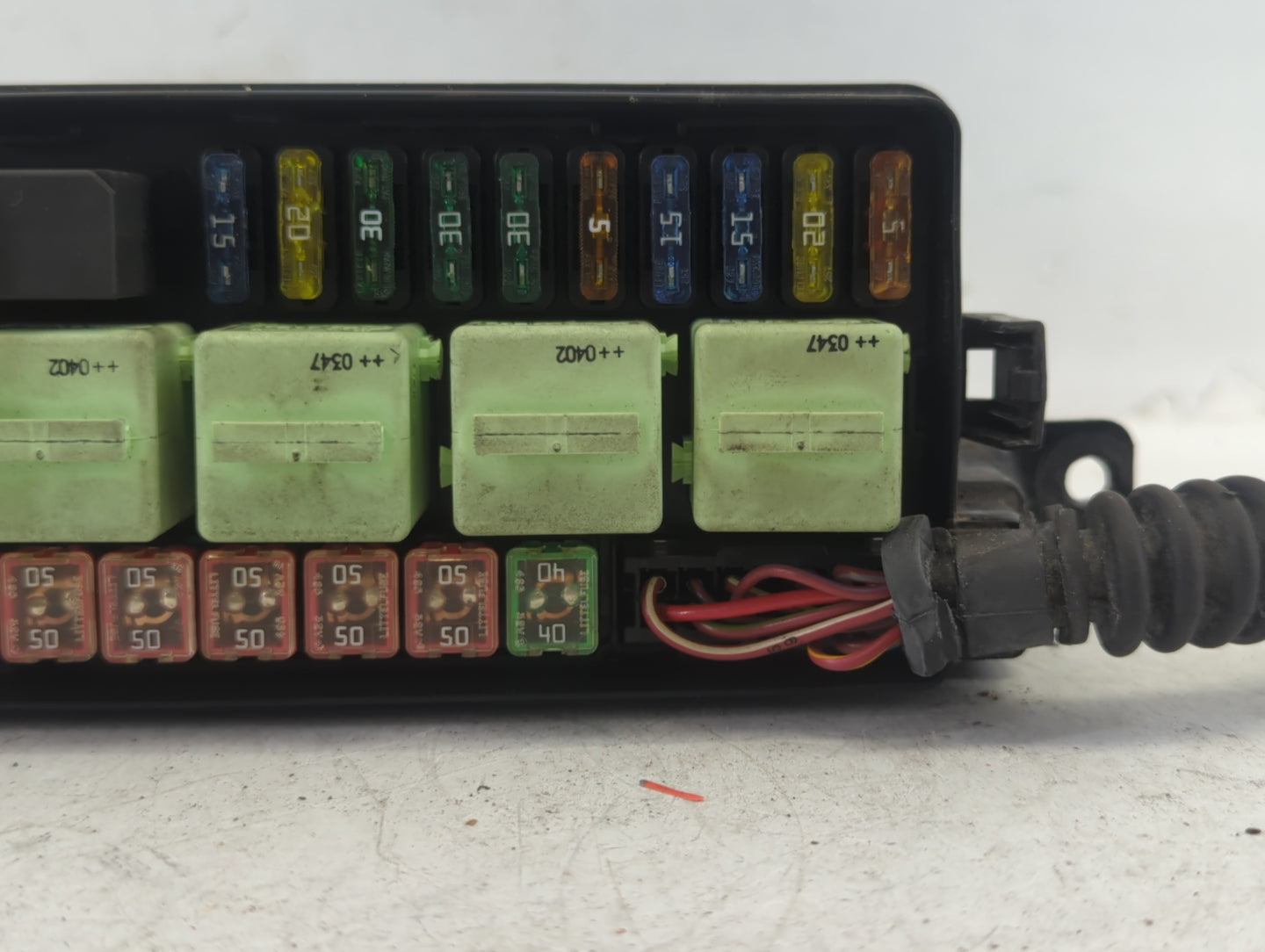 2004 Mini Cooper Fusebox Fuse Box Panel Relay Module P/N:6906604-05 064807071105 Fits OEM Used Auto Parts - Oemusedautoparts