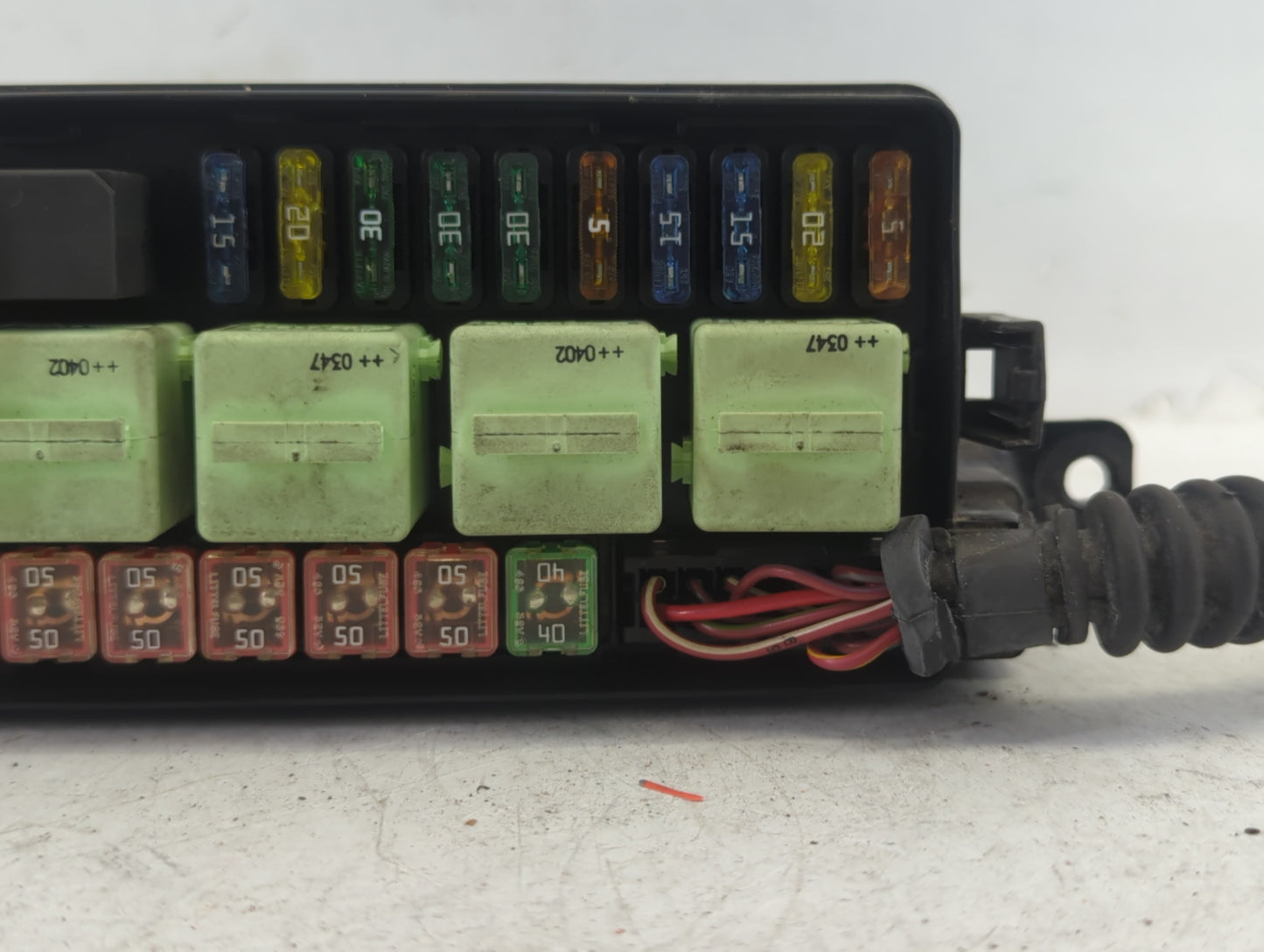 2004 Mini Cooper Fusebox Fuse Box Panel Relay Module P/N:6906604-05 064807071105 Fits OEM Used Auto Parts - Oemusedautoparts