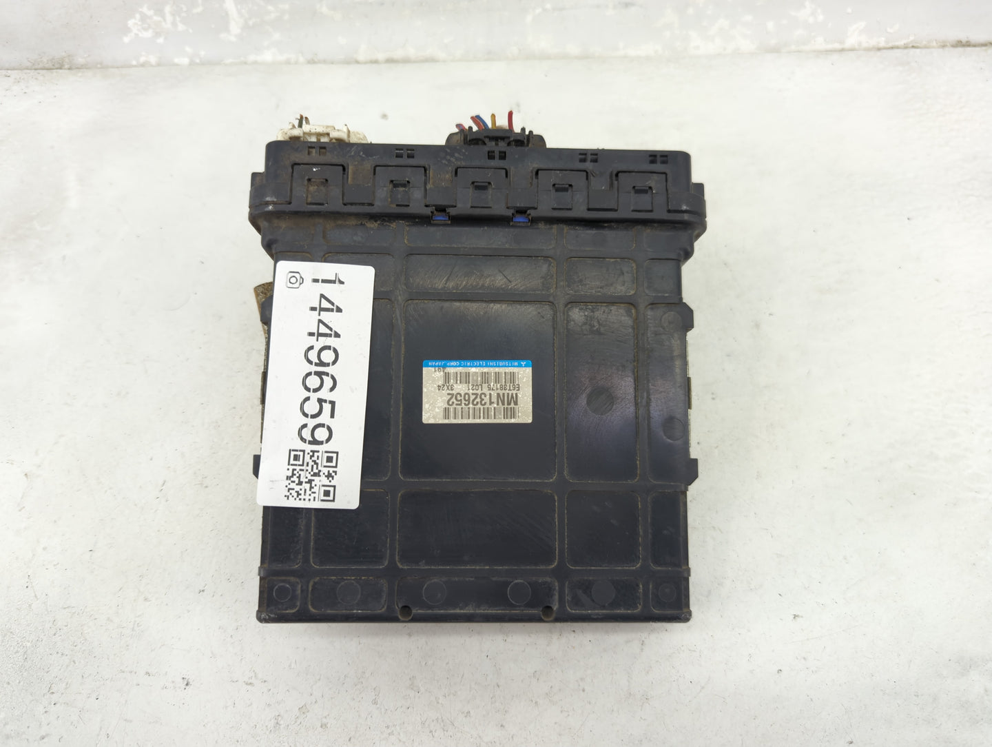 2004 Mitsubishi Endeavor PCM Engine Control Computer ECU ECM PCU OEM P/N:E6T38175 L021 MN132652 Fits OEM Used Auto Parts - O