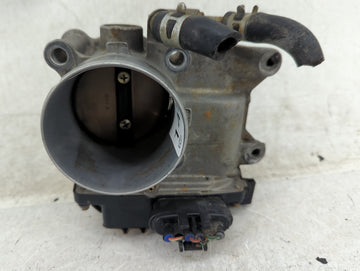 2004-2011 Mitsubishi Endeavor Throttle Body Fits Fits 2004 2005 2006 2007 2008 2009 2010 2011 OEM Used Auto Parts - Oemuseda