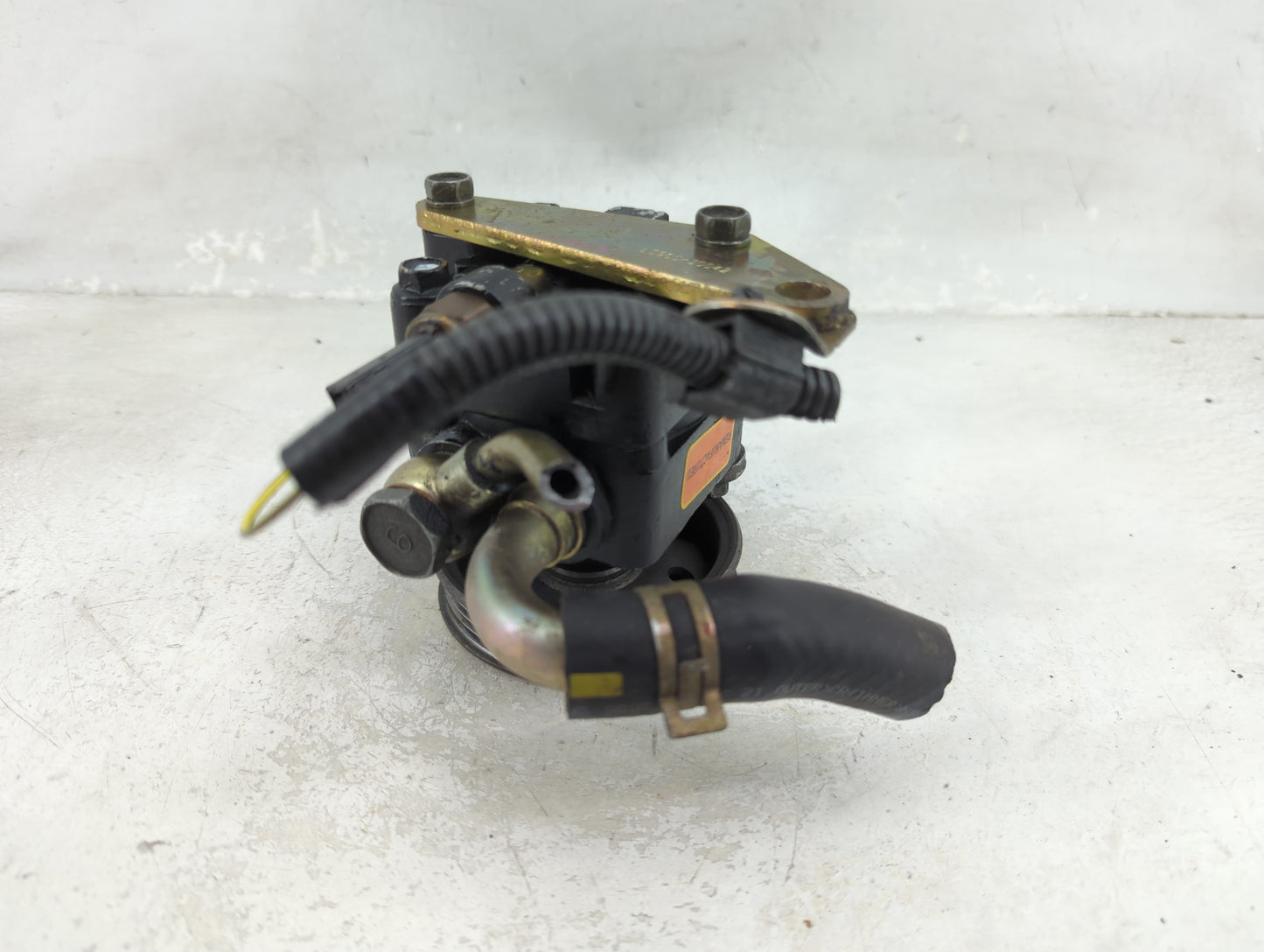 2004 Mitsubishi Endeavor Power Steering Column Pump Oem - Oemusedautoparts1.com