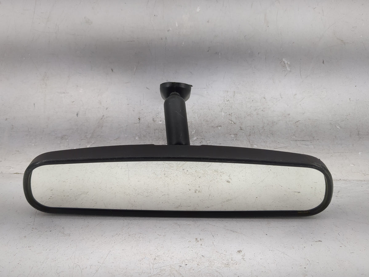 2004-2011 Mitsubishi Endeavor Interior Rear View Mirror Replacement OEM P/N:E8 011681 Fits OEM Used Auto Parts - Oemusedauto
