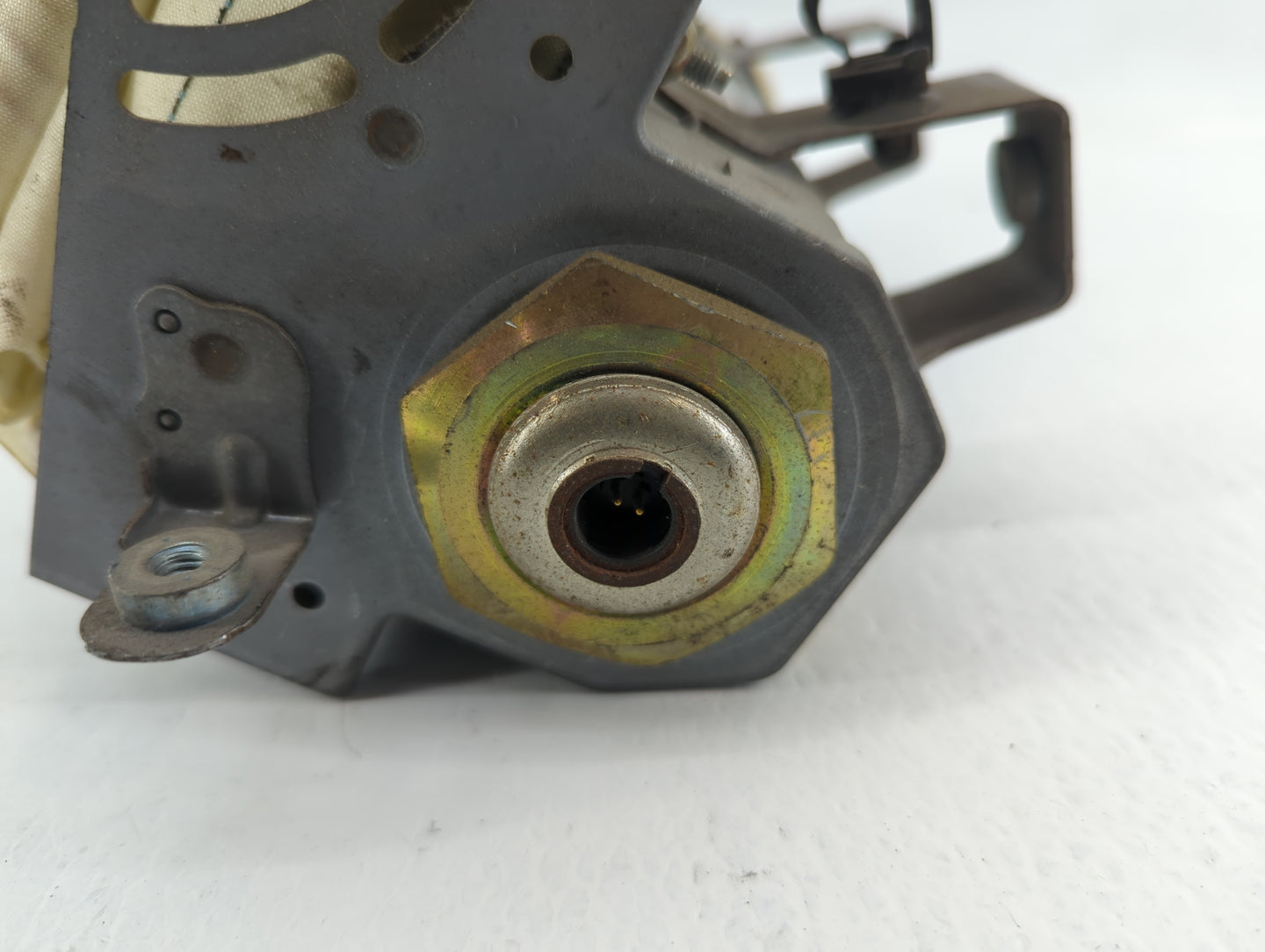 2004-2004 Mitsubishi Endeavor Air Bag Passenger Right Dashboard Oem - Oemusedautoparts1.com