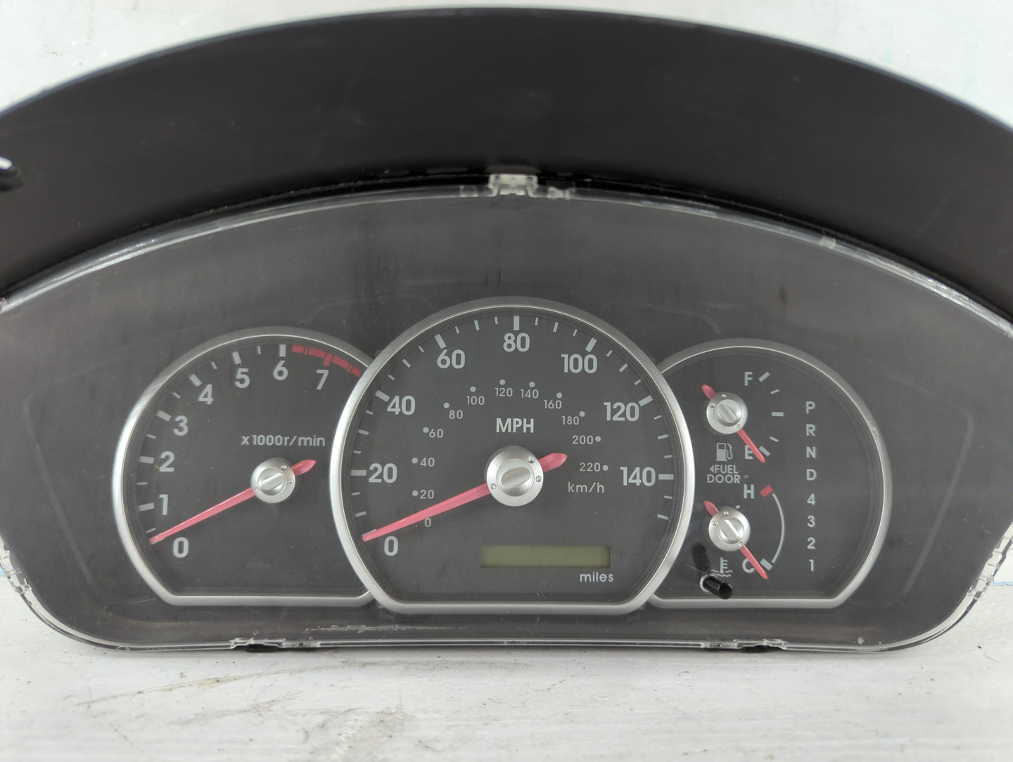 2004-2005 Mitsubishi Galant Instrument Cluster Speedometer Gauges P/N:MN177346 69778-480A Fits Fits 2004 2005 OEM Used Auto 