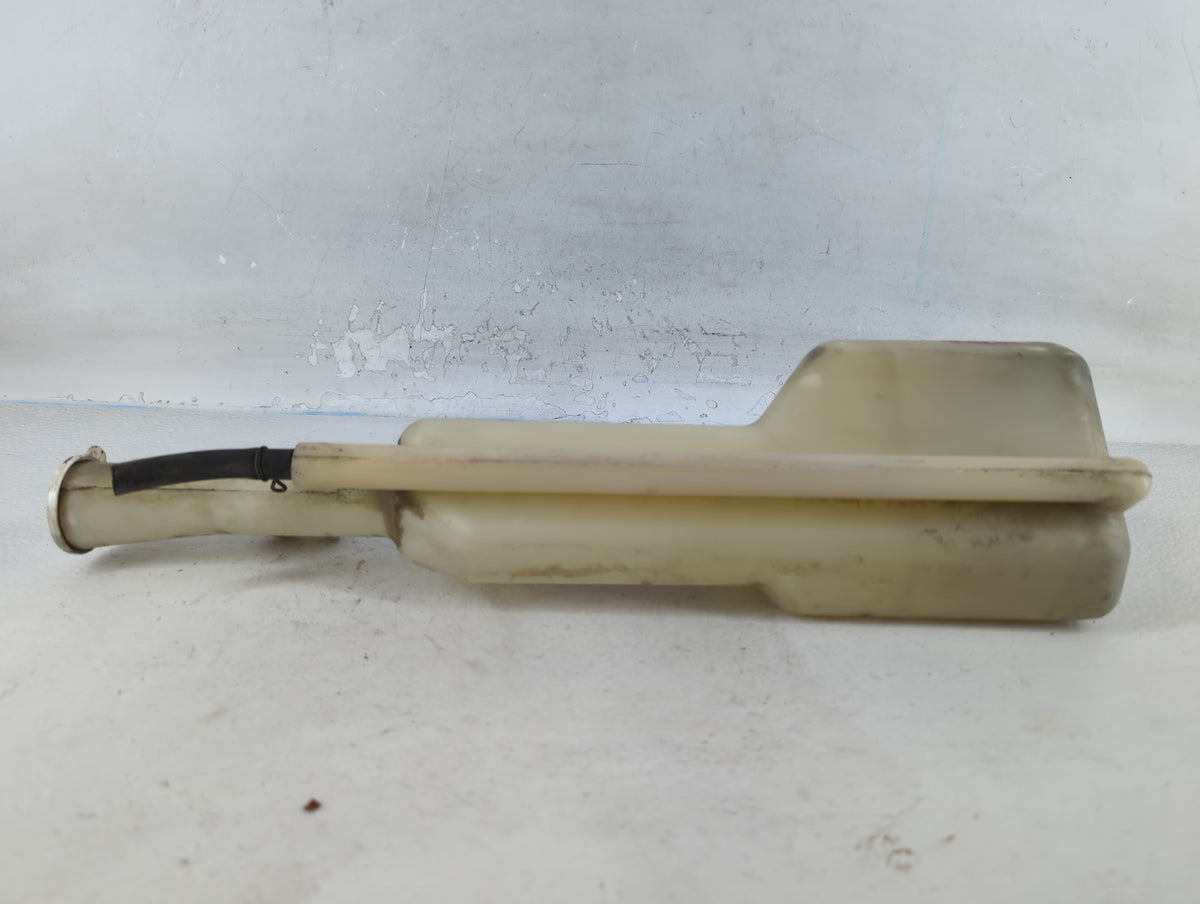 2000 Mitsubishi Galant Radiator Coolant Overflow Expansion Tank Bottle 818516 - Oemusedautoparts1.com
