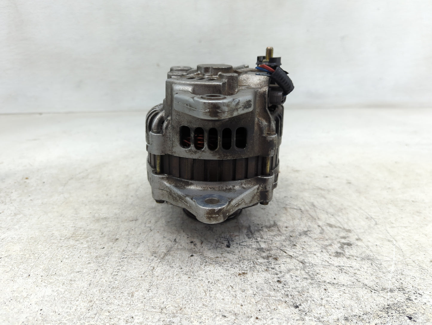 2004 Mitsubishi Lancer Alternator Replacement Generator Charging Assembly Engine OEM P/N:A2TA5391 MD317862 Fits OEM Used Aut