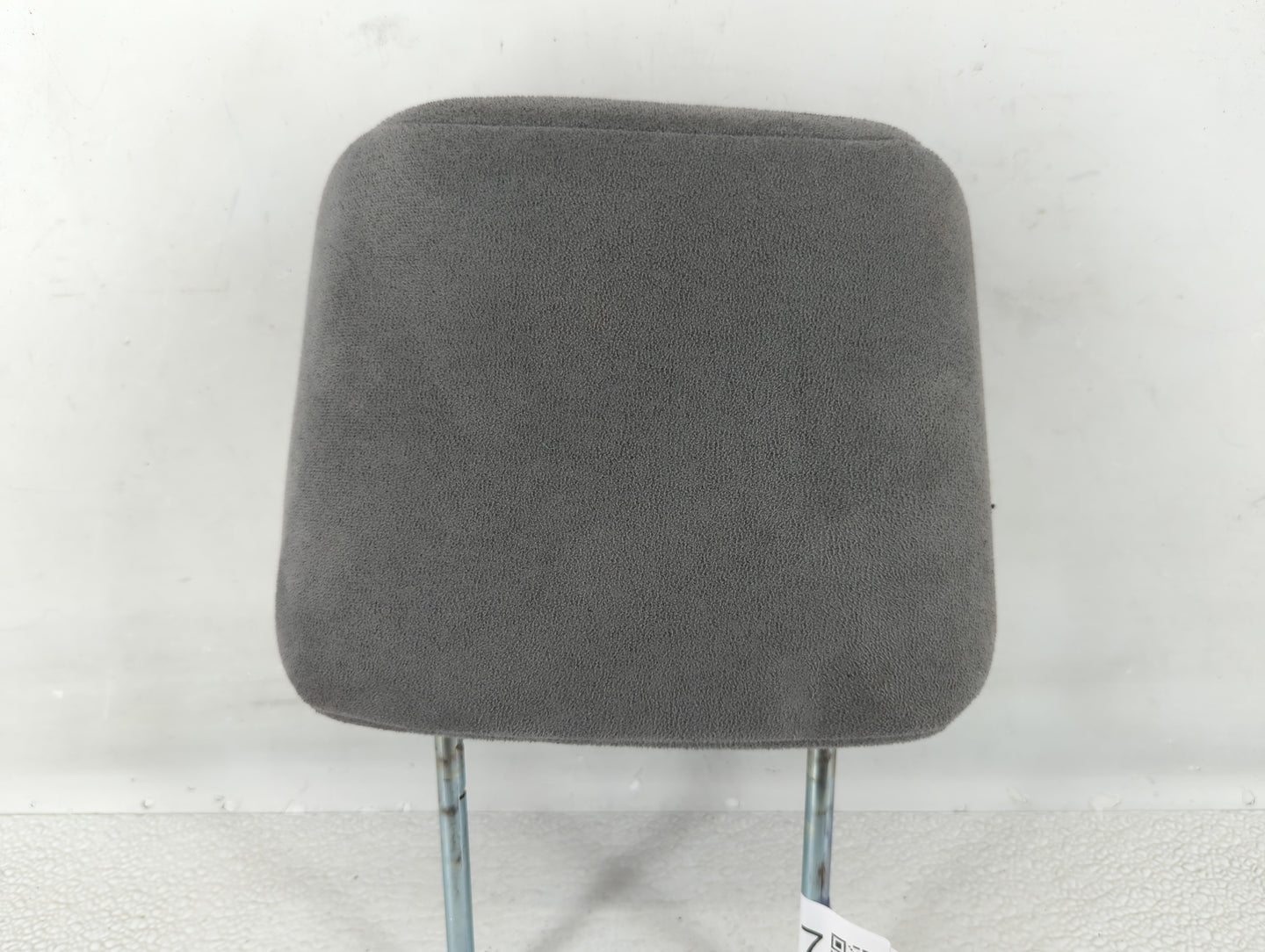 2002 Mitsubishi Lancer Headrest Head Rest Front Driver Passenger Seat - Oemusedautoparts1.com