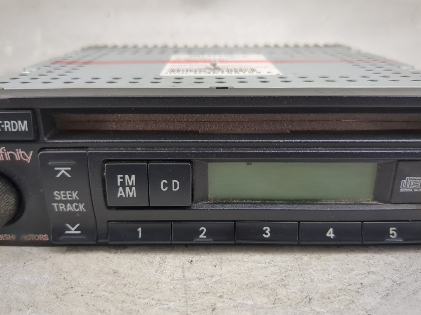 2004 Mitsubishi Outlander Radio AM FM Cd Player Receiver Replacement P/N:MN141490 DZ-2U47W Fits Fits 2005 2006 OEM Used Auto
