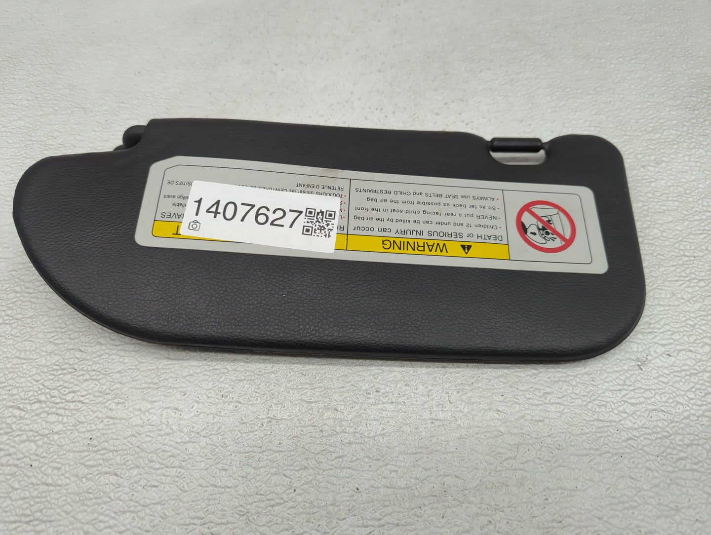 2004-2006 Nissan 350z Sun Visor Shade Replacement Passenger Right Mirror Fits Fits 2004 2005 2006 OEM Used Auto Parts - Oemu