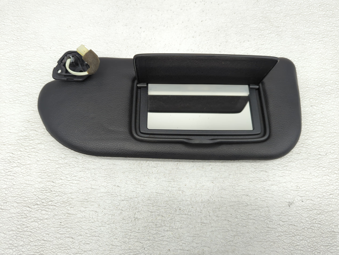 2004-2006 Nissan 350z Sun Visor Shade Replacement Driver Left Mirror Fits Fits 2004 2005 2006 OEM Used Auto Parts - Oemuseda