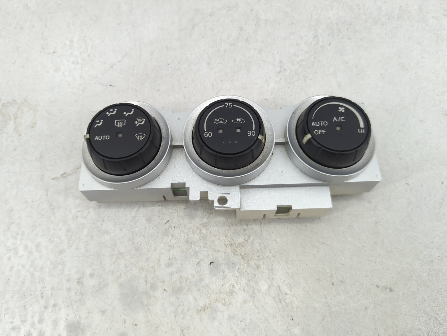 2004 Nissan 350z Climate Control Module Temperature AC/Heater Replacement P/N:96941CE80 27500CD010, A0200054A0100 Fits OEM U
