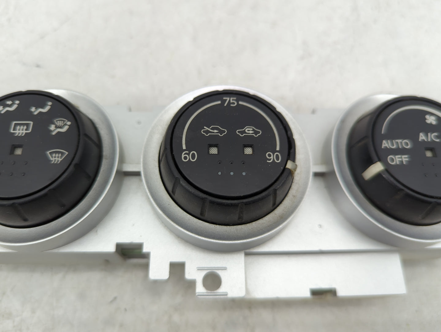 2004 Nissan 350z Climate Control Module Temperature AC/Heater Replacement P/N:96941CE80 27500CD010, A0200054A0100 Fits OEM U