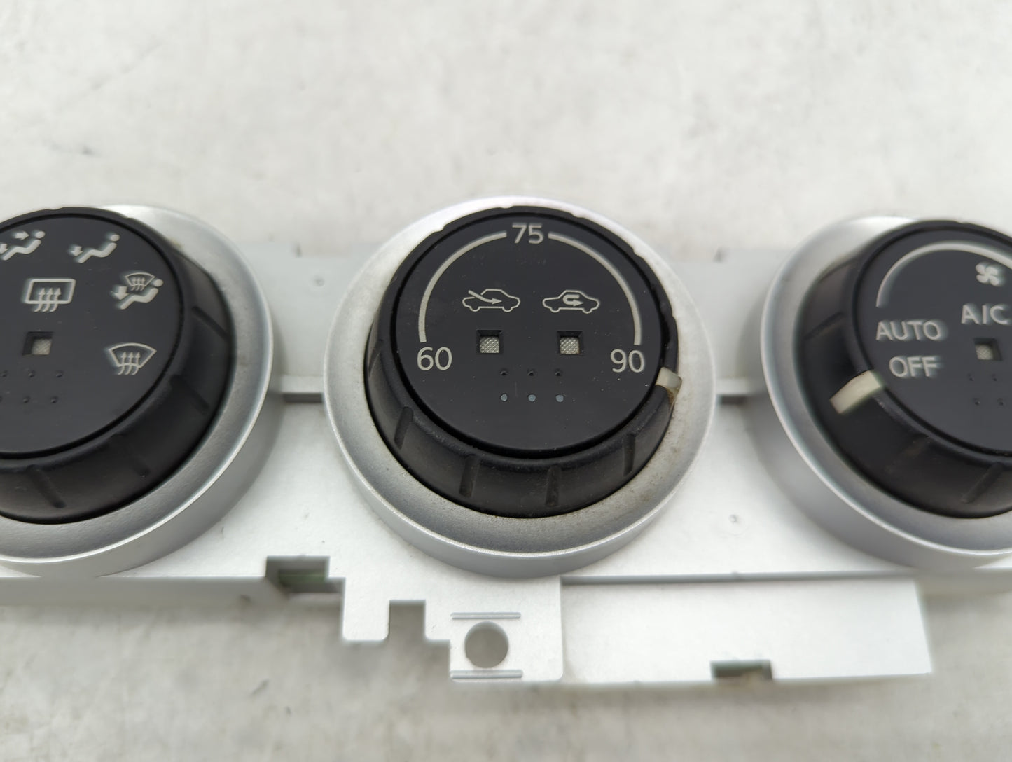 2004 Nissan 350z Climate Control Module Temperature AC/Heater Replacement P/N:96941CE80 27500CD010, A0200054A0100 Fits OEM U