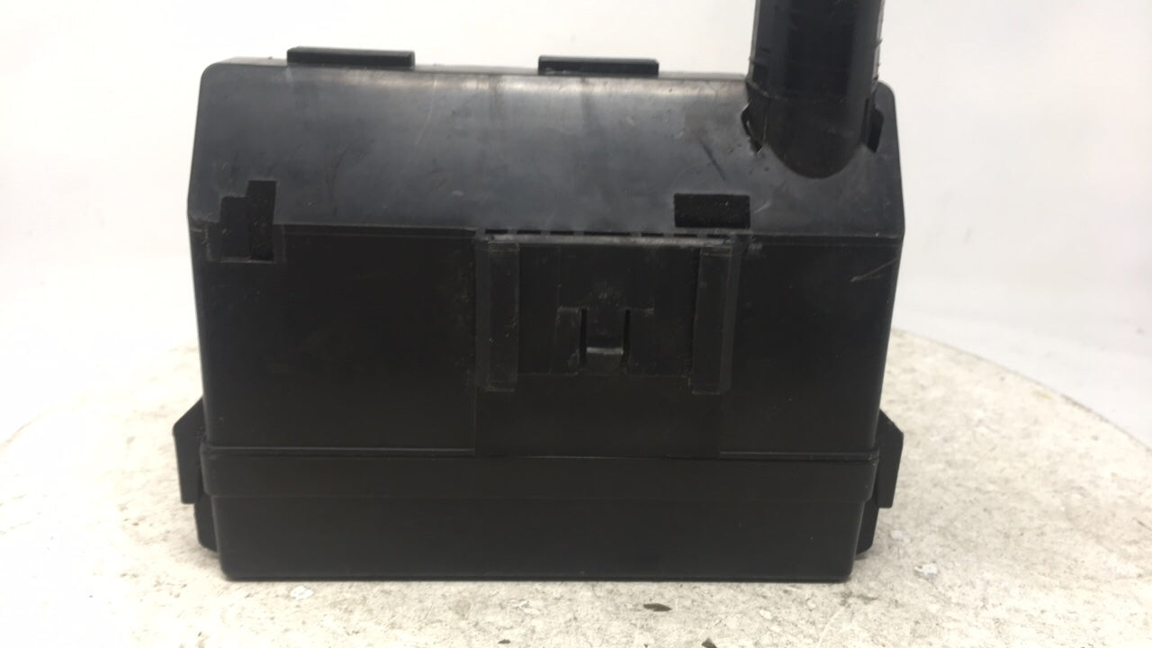2004 Nissan 350z Fusebox Fuse Box Panel Relay Module P/N:7L1T15604BJ Fits Fits 2007 2008 OEM Used Auto Parts - Oemusedautopa