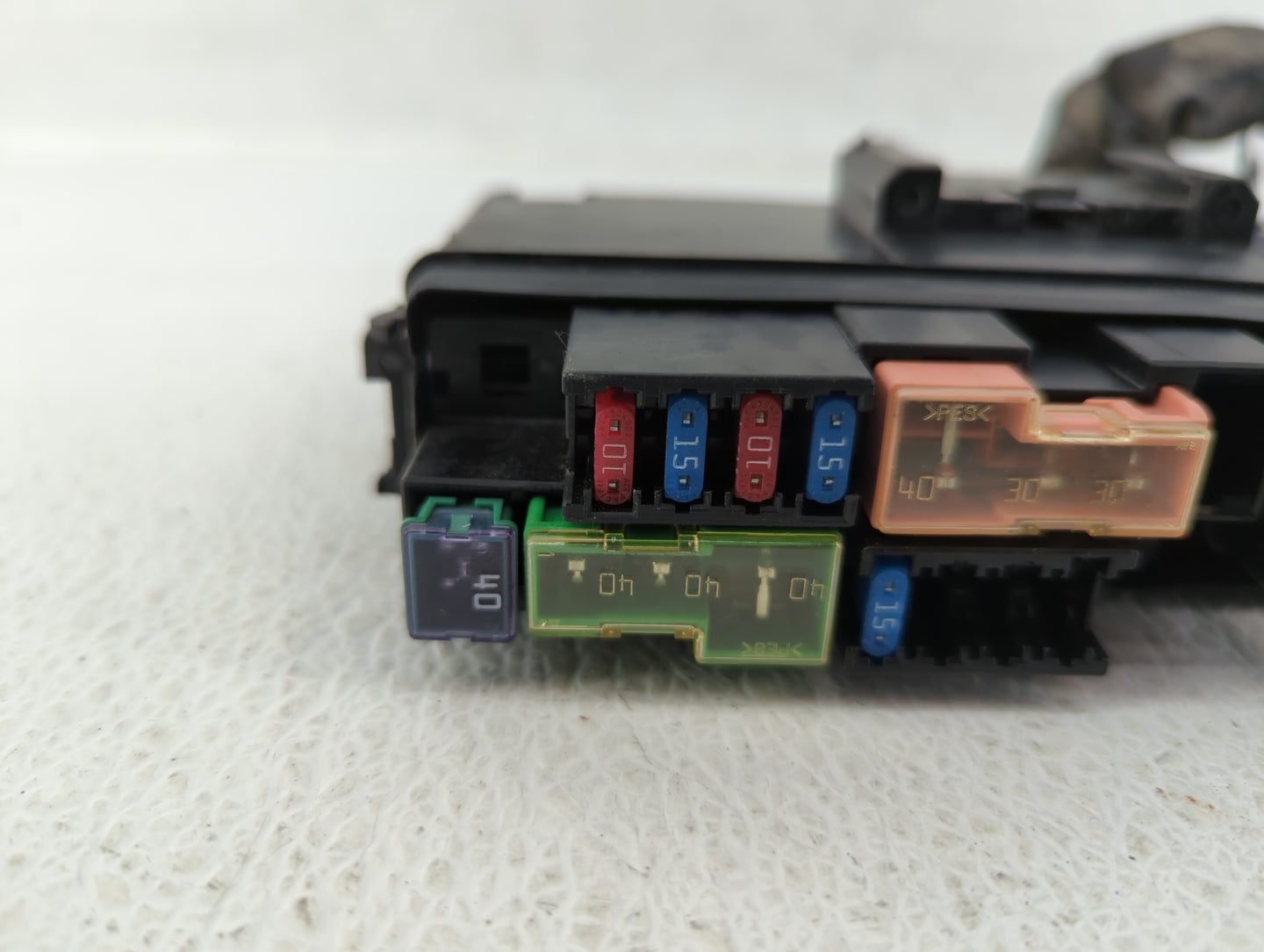 2003-2005 Nissan 350z Fusebox Fuse Box Panel Relay Module P/N:284B7AQ006 Fits Fits 2003 2004 2005 OEM Used Auto Parts - Oemu
