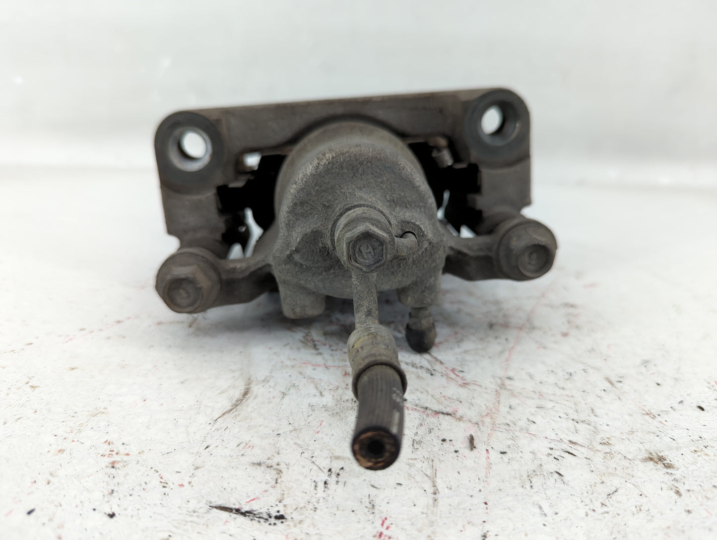 2003-2005 Nissan 350z Front Driver Left Brake Caliper - Oemusedautoparts1.com