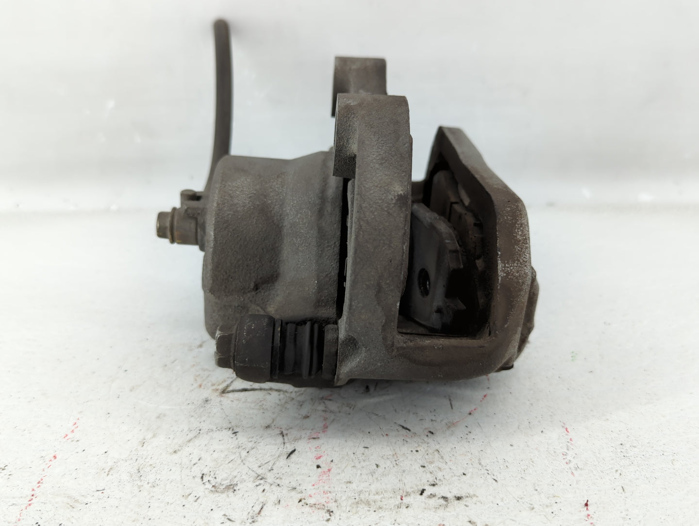 2003-2005 Nissan 350z Front Passenger Right Brake Caliper - Oemusedautoparts1.com