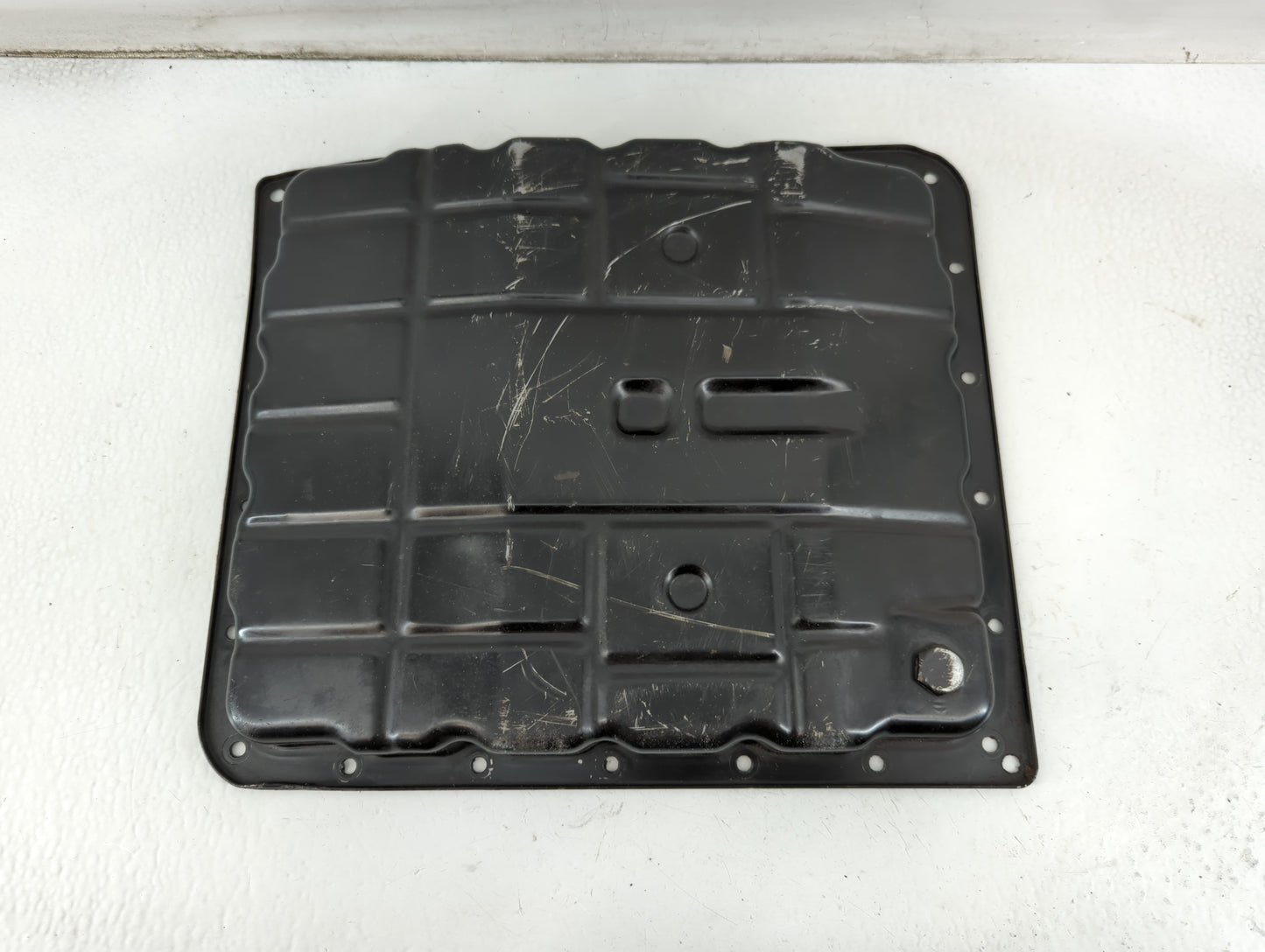2003-2005 Nissan 350z Engine Oil Pan Fits Fits 2003 2004 2005 OEM Used Auto Parts - Oemusedautoparts1.com