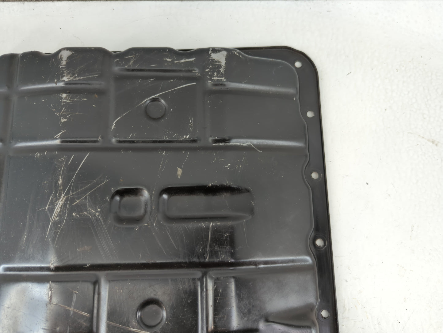 2003-2005 Nissan 350z Engine Oil Pan Fits Fits 2003 2004 2005 OEM Used Auto Parts - Oemusedautoparts1.com