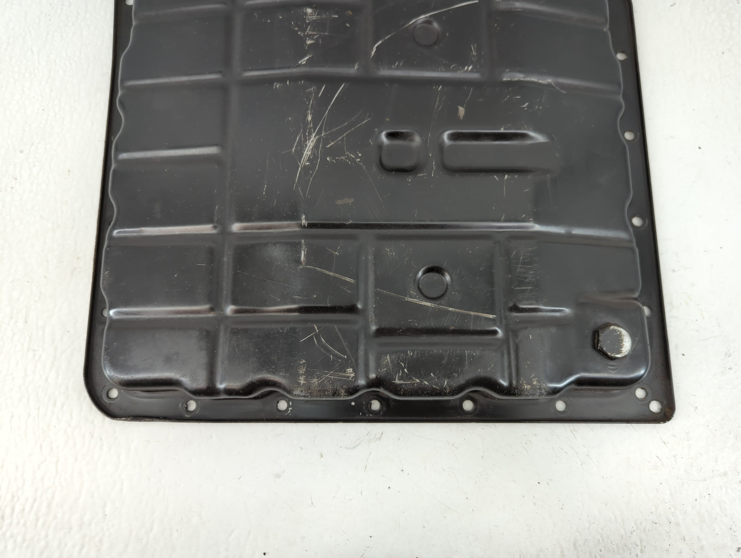 2003-2005 Nissan 350z Engine Oil Pan Fits Fits 2003 2004 2005 OEM Used Auto Parts - Oemusedautoparts1.com