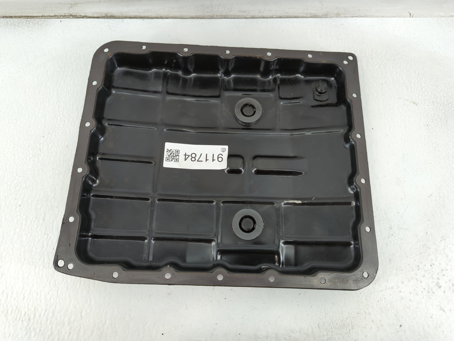 2003-2005 Nissan 350z Engine Oil Pan Fits Fits 2003 2004 2005 OEM Used Auto Parts - Oemusedautoparts1.com