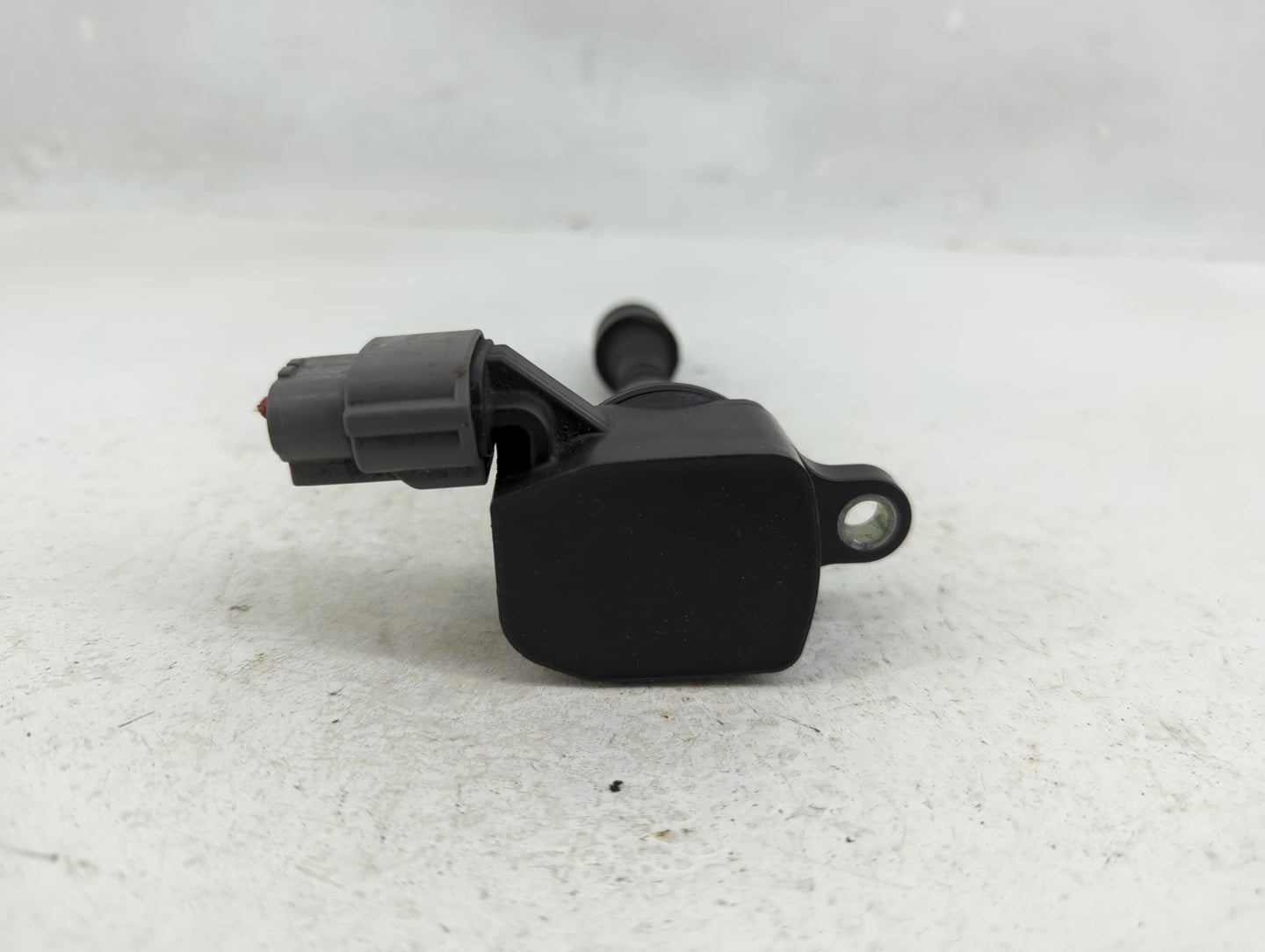 2002-2006 Nissan Altima Ignition Coil Igniter Pack - Oemusedautoparts1.com