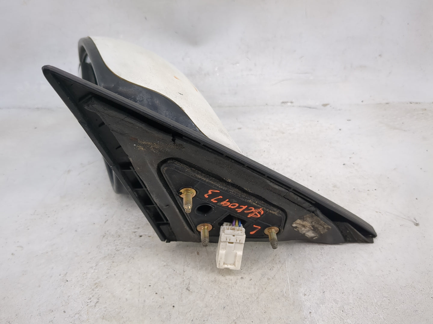 2002-2004 Nissan Altima Driver Side View Mirror - Left Door Mirror OEM Used - Oemusedautoparts1.com